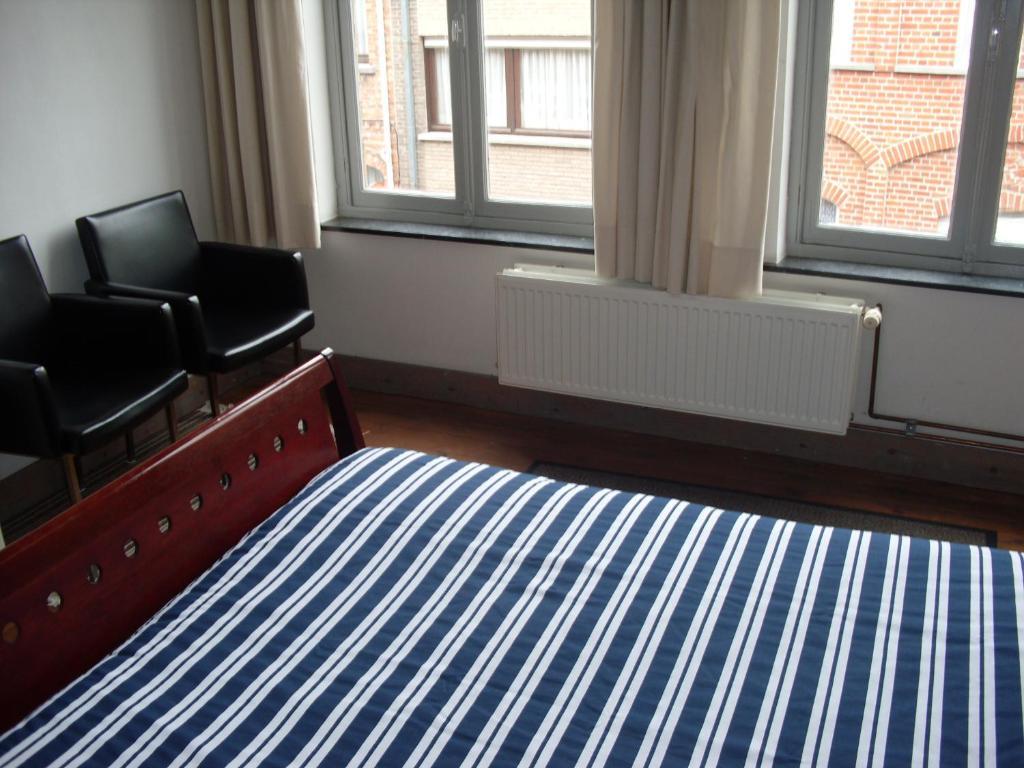 B&B Oude Houtmarkt Ypern Zimmer foto