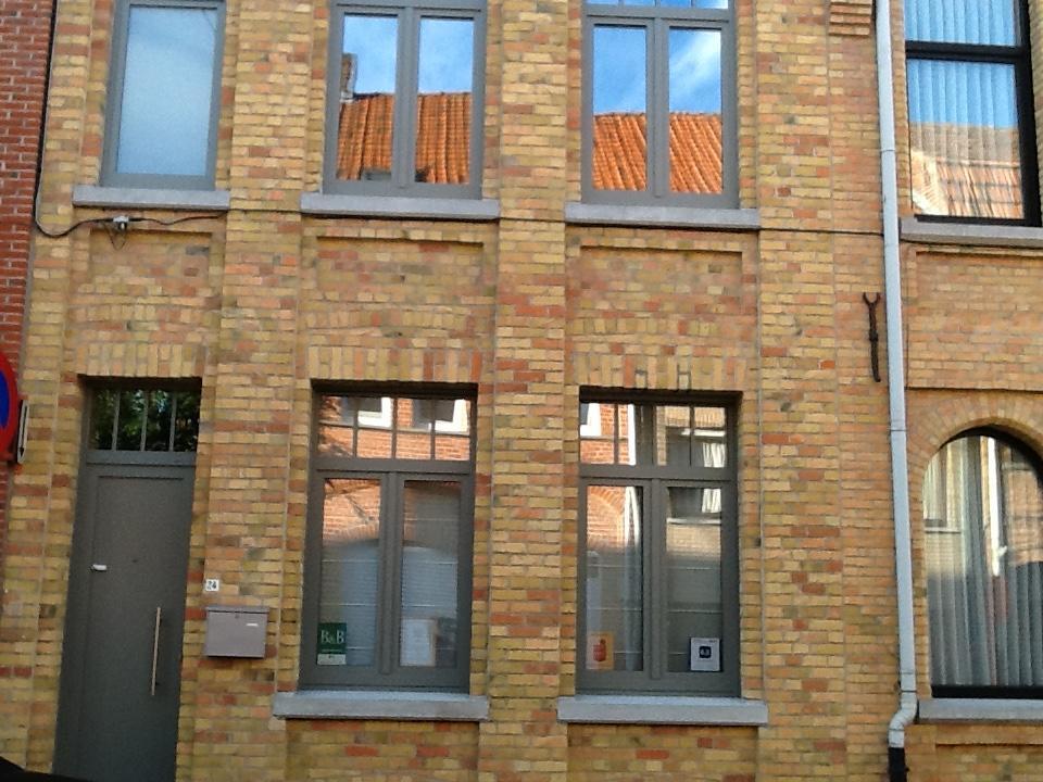 B&B Oude Houtmarkt Ypern Exterior foto